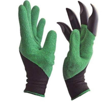 Clawed gardening gloves for soil work
